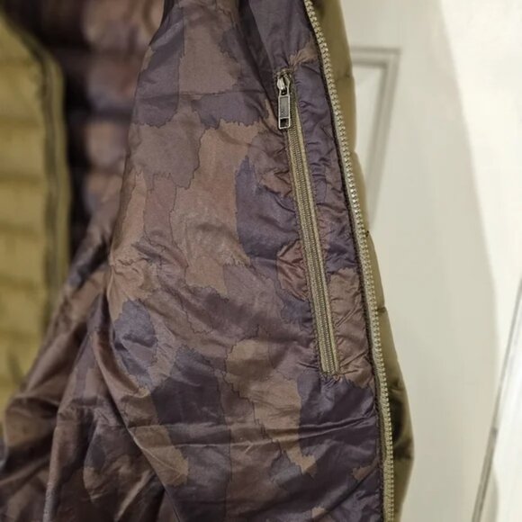 Patagonia - Down Sweater - Large - Picture 4 of 6